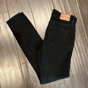 WORN ONCE Madewell 8” Skinny black jeans
